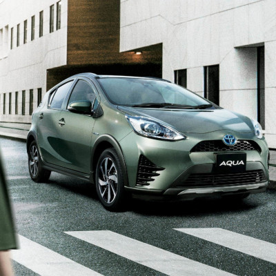 アクアに特別仕様車 Crossover 