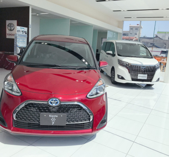 七尾店第1号 新型クラウン納車式 七尾店 石川トヨタ自動車株式会社 公式webサイト クルマ