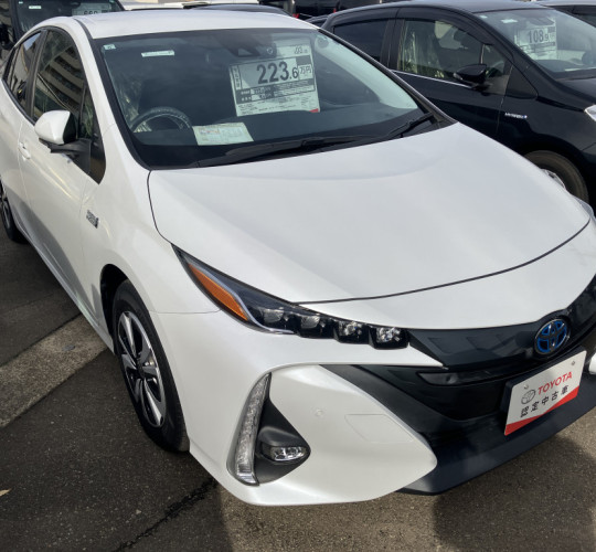 $recommendpost['title']